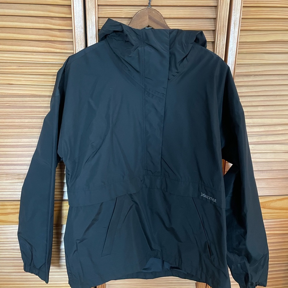 Black Marmot Hooded Women’s Anorak Rain/Wind Jacket Size L